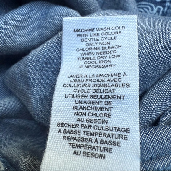 For The Republic Womens Sleeveless Too Raw Hem Button Down Back Denim Look 3X - Picture 10 of 11